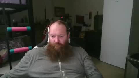 Snapshot of mackhere4u chatting on 02/15/26, 03:58 mackhere4u online show from 02/15/26, 03:58