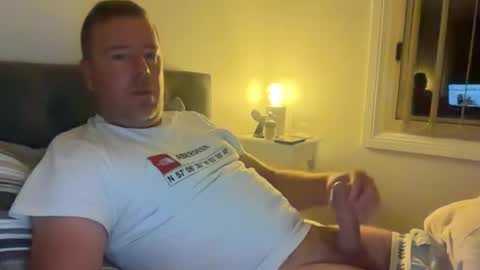 Snapshot of macmac818181 chatting on 12/22/25, 03:31 macmac818181 online show from 12/22/25, 03:31