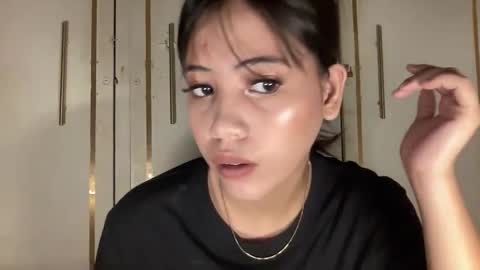 Snapshot of macycollinx chatting on 03/16/26, 04:29 Maceey online show from 03/16/26, 04:29