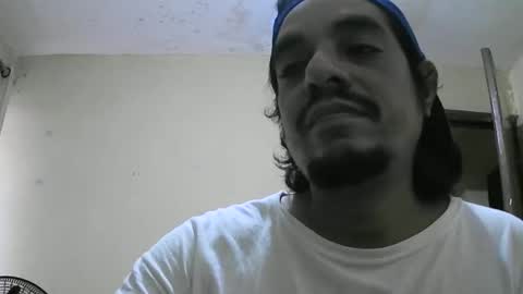 Snapshot of mad_masturbador_45 chatting on 11/10/25, 02:05 Cris B online show from 11/10/25, 02:05