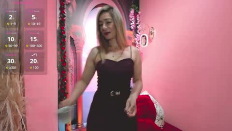 Snapshot of madam_dali chatting on 04/23/26, 12:51 Dalila online show from 04/23/26, 12:51
