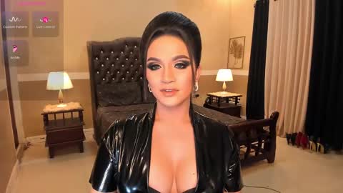 Snapshot of madammistressdominatrixxx chatting on 02/21/25, 06:07 Alison Kloss online show from 02/21/25, 06:07