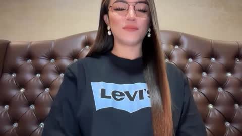 Snapshot of madammistressdominatrixxx chatting on 03/18/26, 12:03 Alison Kloss online show from 03/18/26, 12:03