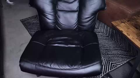 Madan Hayes online show from 02/16/25, 02:53