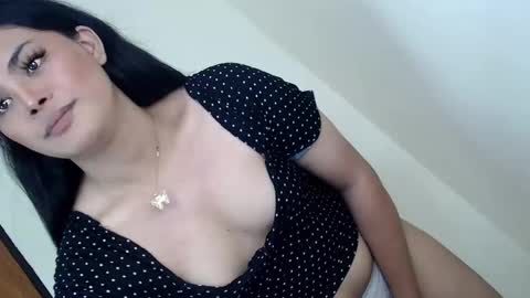 Im ZY DONT FORGET TO FOLLOW ME - online show from 10/10/25, 04:22
