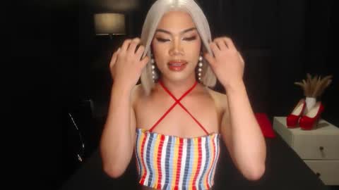 Snapshot of maddieontop chatting on 01/30/25, 05:30 maddieontop online show from 01/30/25, 05:30