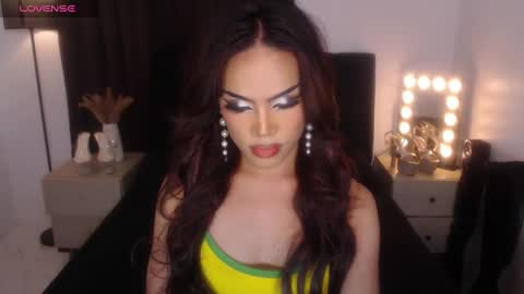 Snapshot of maddieontop chatting on 02/20/25, 02:57 maddieontop online show from 02/20/25, 02:57