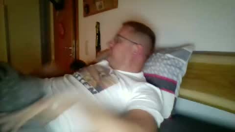 Snapshot of maddin8891 chatting on 11/16/25, 05:18 Maddin online show from 11/16/25, 05:18