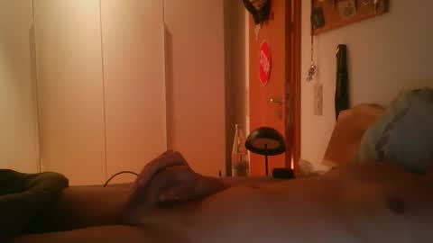 Snapshot of maddin8891 chatting on 02/12/26, 05:41 Maddin online show from 02/12/26, 05:41