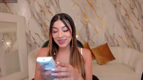 Maddison online show from 12/02/25, 07:42