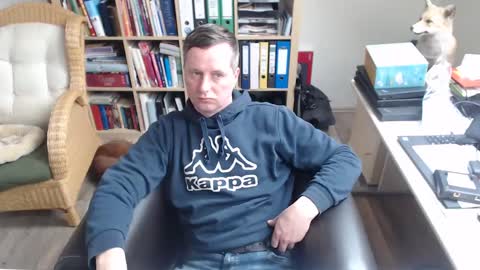 Snapshot of maddmax8 chatting on 02/16/25, 01:16 Mad4You online show from 02/16/25, 01:16