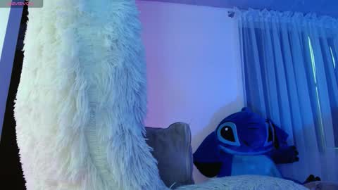 Maddy UwU online show from 09/18/25, 09:06