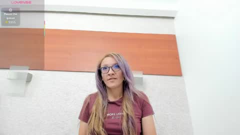 Snapshot of maddy_cartter chatting on 04/22/26, 11:34 maddy cartter online show from 04/22/26, 11:34