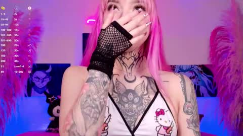 Snapshot of maddy_uwu chatting on 09/10/25, 05:40 maddy_uwu online show from 09/10/25, 05:40