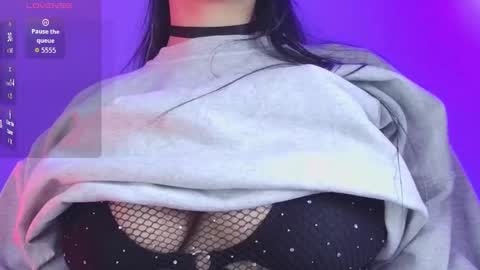 Snapshot of maddyghost chatting on 10/06/25, 10:40 Please followme and rate me your thumbs up online show from 10/06/25, 10:40