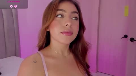 Lina  online show from 05/09/26, 10:48