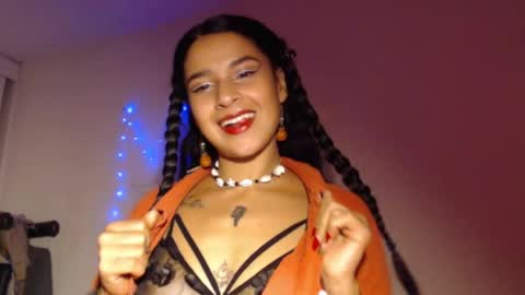 Snapshot of made_lover1999 chatting on 12/14/24, 02:56 Made online show from 12/14/24, 02:56