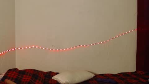 Snapshot of made_lover1999 chatting on 02/27/25, 12:45 Made online show from 02/27/25, 12:45