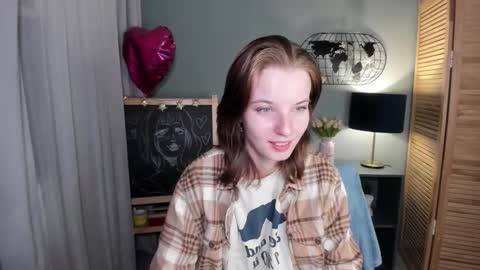 Snapshot of madelaines chatting on 09/14/25, 09:08 madelaines online show from 09/14/25, 09:08