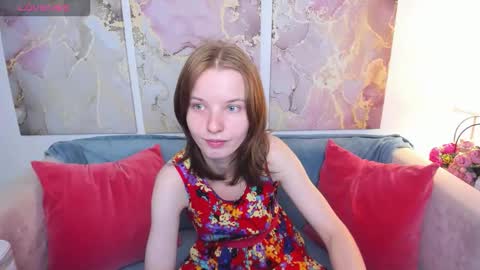 Snapshot of madelaines chatting on 09/30/25, 09:03 madelaines online show from 09/30/25, 09:03