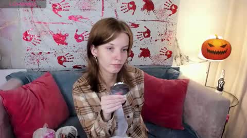 madelaines online show from 10/29/25, 08:49