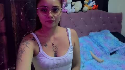 sofia online show from 04/16/26, 07:25