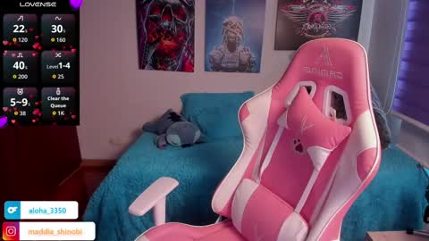 Snapshot of madeleine_shinobi chatting on 09/29/25, 10:03 Emily Only Fans online show from 09/29/25, 10:03