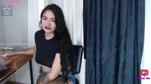 Madeleine  online show from 02/12/25, 08:18