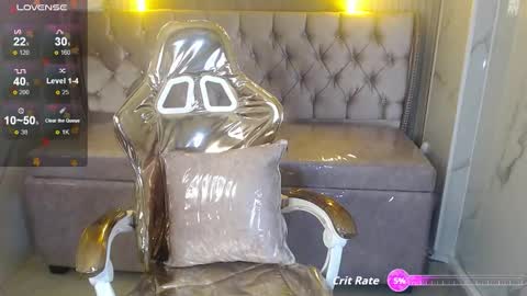 madelen  online show from 11/04/25, 08:19