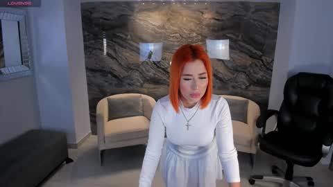 Madeline online show from 09/30/25, 09:36