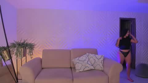 Snapshot of madelinefox_ chatting on 03/11/26, 09:04 Madeline online show from 03/11/26, 09:04