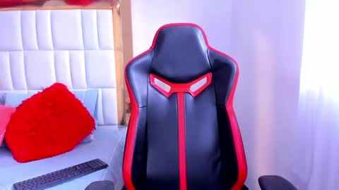 Snapshot of madelinejackson chatting on 02/06/25, 10:53 Madeline online show from 02/06/25, 10:53