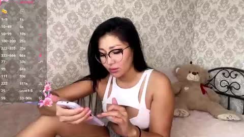 Snapshot of madelinekiss_ chatting on 07/08/26, 03:11 madelinekiss online show from 07/08/26, 03:11