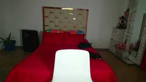 madelyn roses online show from 09/27/25, 02:05