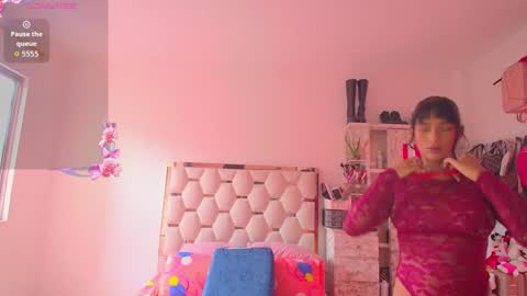 madelyn roses online show from 10/12/25, 04:39