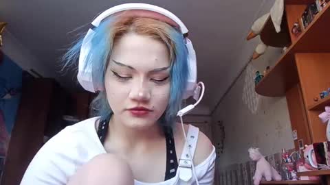 Snapshot of madgezari chatting on 02/09/26, 05:55 Alice Kaneki online show from 02/09/26, 05:55