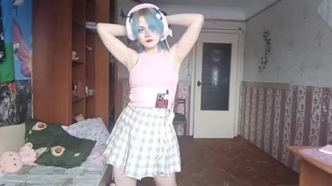 Snapshot of madgezari chatting on 02/17/26, 06:21 Alice Kaneki online show from 02/17/26, 06:21