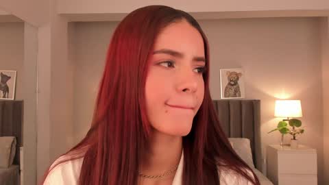 Snapshot of madie_collins7 chatting on 02/02/25, 11:19 Madie online show from 02/02/25, 11:19