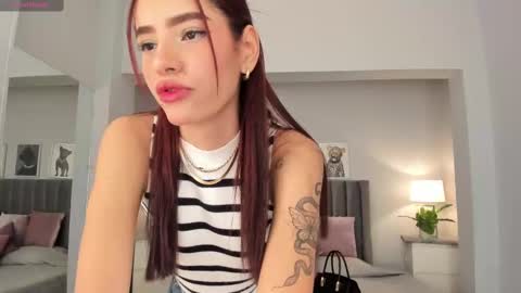 Snapshot of madie_collins7 chatting on 02/26/25, 11:09 Madie online show from 02/26/25, 11:09