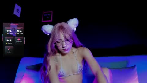 Snapshot of madiixwatson chatting on 11/14/25, 11:20 Madison Watson online show from 11/14/25, 11:20