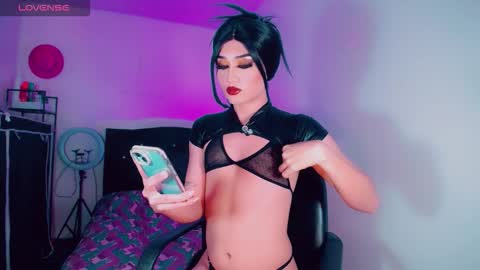 madiso_santiel online show from 10/06/25, 07:00