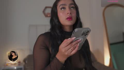 Valentina   1030   530  -  online show from 05/12/26, 06:10