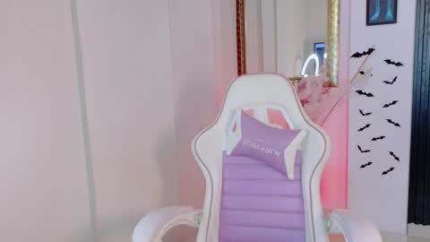 madison_jacksonn online show from 04/25/26, 08:06