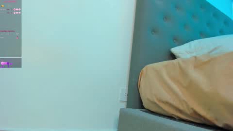 Snapshot of madison_milan chatting on 03/04/26, 04:13 online show from 03/04/26, 04:13