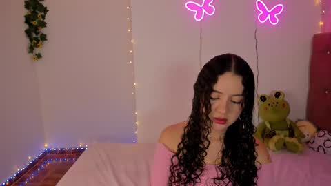 Snapshot of madison_pettis1 chatting on 09/14/25, 03:38 Madison online show from 09/14/25, 03:38