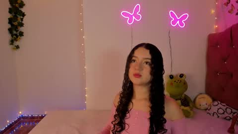 Snapshot of madison_pettis1 chatting on 09/23/25, 03:31 Madison online show from 09/23/25, 03:31