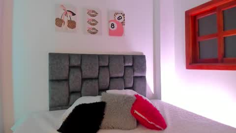 Snapshot of madison_rosee1 chatting on 03/09/26, 11:14 Madison Rosee online show from 03/09/26, 11:14