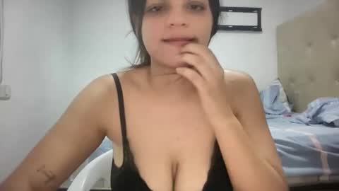 Snapshot of madison_tits chatting on 10/07/25, 02:31 madison_tits online show from 10/07/25, 02:31