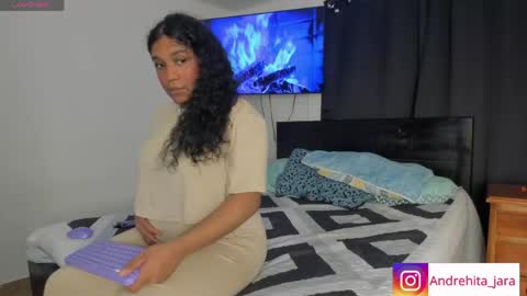 Snapshot of madisonbrunette_lxs chatting on 05/29/26, 02:53 madison online show from 05/29/26, 02:53