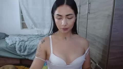 Snapshot of madisoncambel chatting on 06/09/26, 04:02 Madison Cambel online show from 06/09/26, 04:02